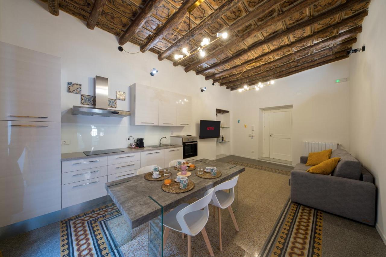 Casta Diva Luxury Apartments Palermo Exterior foto